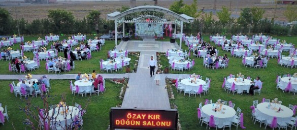 Niğde Kır Düğünü – Her Detayı Düşünülmüş Organizasyon